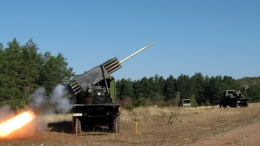 Лансер ракета самоходини вишецевни 128 мм М77 „огањ“