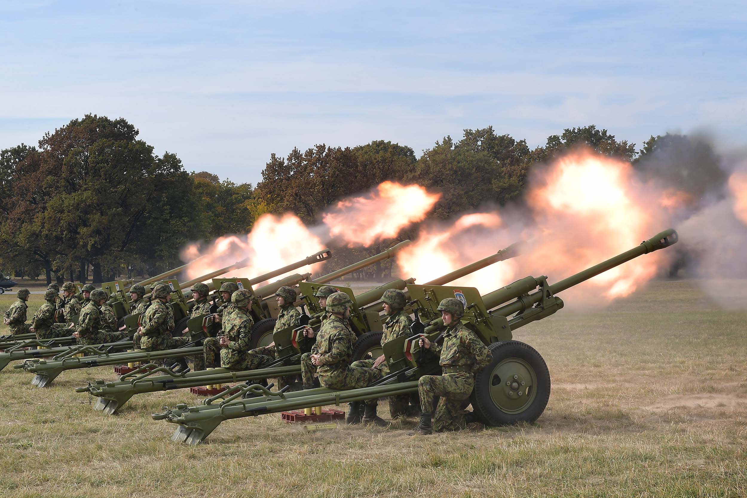 боснийская война 1992-1995 грады. боснийская война 1992-1995. боснийская война 1992-1995 солдаты. артиллерия босния. босниан артиллерия.