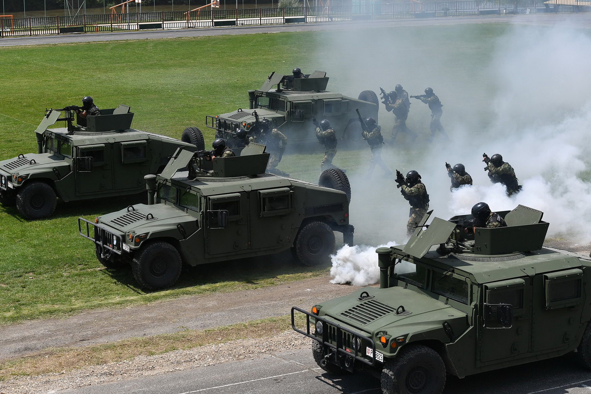 войска гб. военные учения косово. армия сербии 2022 вооружение. Novosti iz srbije. 250 бригада пво вучич.