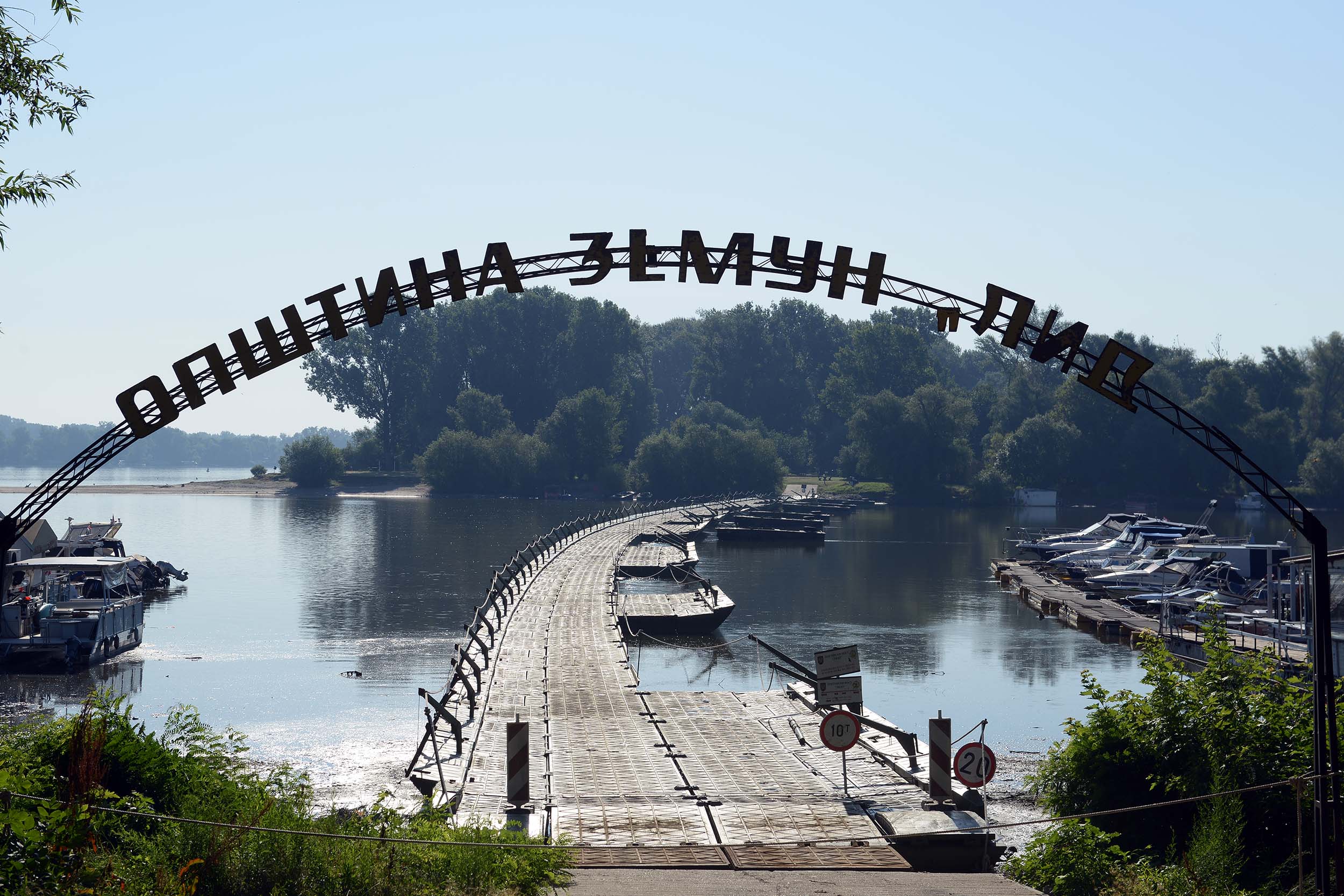 vojska-srbije-postavila-pontonski-most-do-velikog-ratnog-ostrva-jun2022-17.JPG