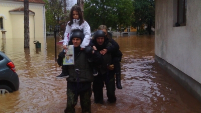 Noć i dan u odbrani građana