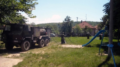 Pripadnici 246. bataljona ABHO angažovani na dekontaminaciji terena