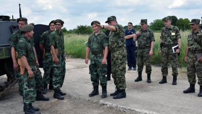 General Diković obišao rezerviste na obuci u Somboru