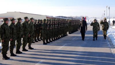 Minister Vučić and general Diković visited military bases in the security zone