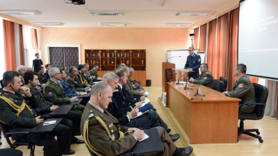 Informisanje stranih vojnih predstavnika o uvođenju verske službe