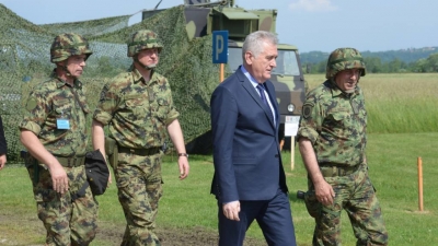 Predsednik Nikolić obišao učesnike vežbe „Morava 2016“