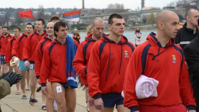 Plivanje za časni krst