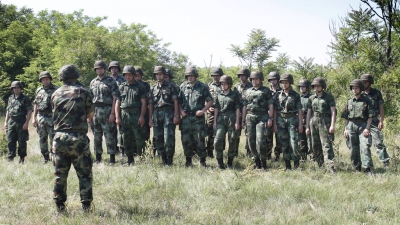 Obuka gardista na poligonu „Peskovi“