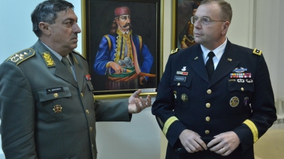 General Diković and the Commander of U.S. Army Europe meeting