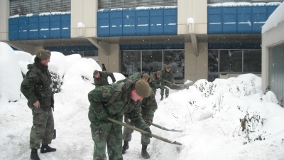 SAF clears snow throughout Serbia