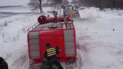 Vojska i treći dan pomaže ugroženim građanima