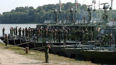 Bojna gađanje Rečne fotile