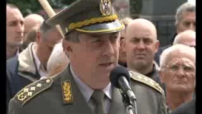 General Diković laid a wreath at the thomb of Stepa Stepanović