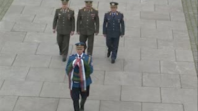 Начелник Генералштаба положио венац на Споменик незнаном јунаку