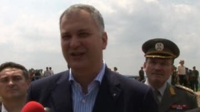 Изјава министра Шутановца