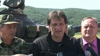 Minister of Defence visits Army units