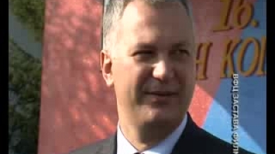 Answering reporters questions-Army and the church 