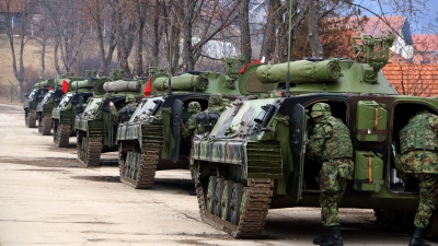 Minister of Defence Aleksandar Vulin and Chief of General Staff of the Serbian Armed Forces Lieutenant General Milan Mojsilović visited today the Ground Safety Zone