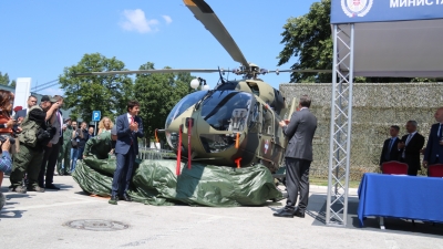 Председник Вучић: Имаћемо више хеликоптера него икада раније