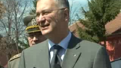 Министар Шутановац у посети Нишу